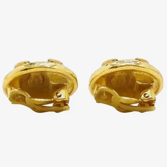 Chanel 24k Gold-Plated Clip-on Earrings - Picture 2 of 9